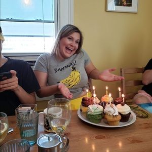 Meet your Posher, Angelika